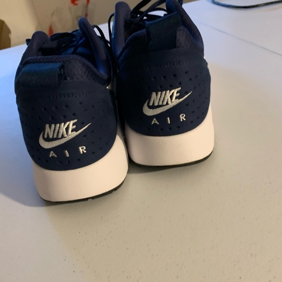 Nike Tavas gym shoe size 14 - Picture 4 of 5